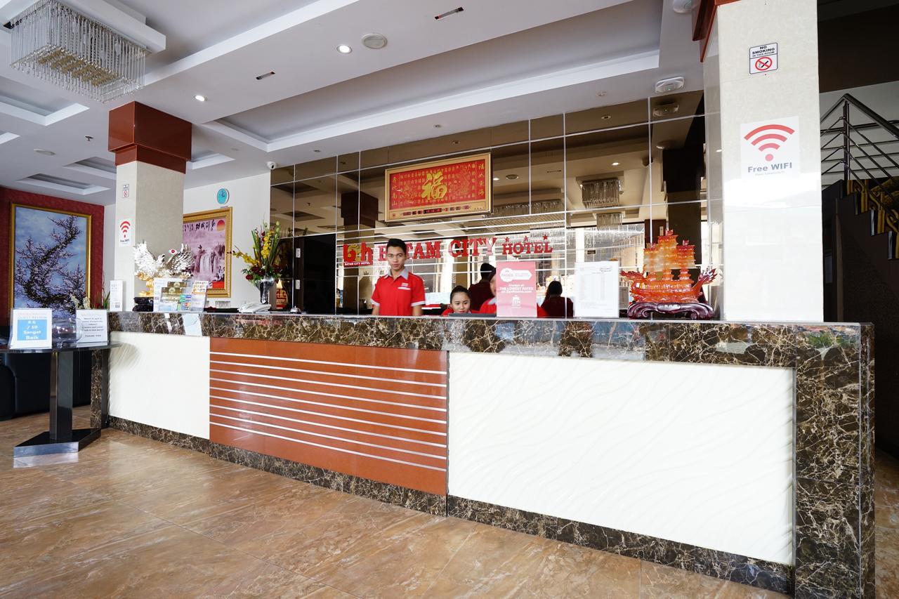 Zen Rooms Near Bcs Mall Penuin Batam Eksteriør billede