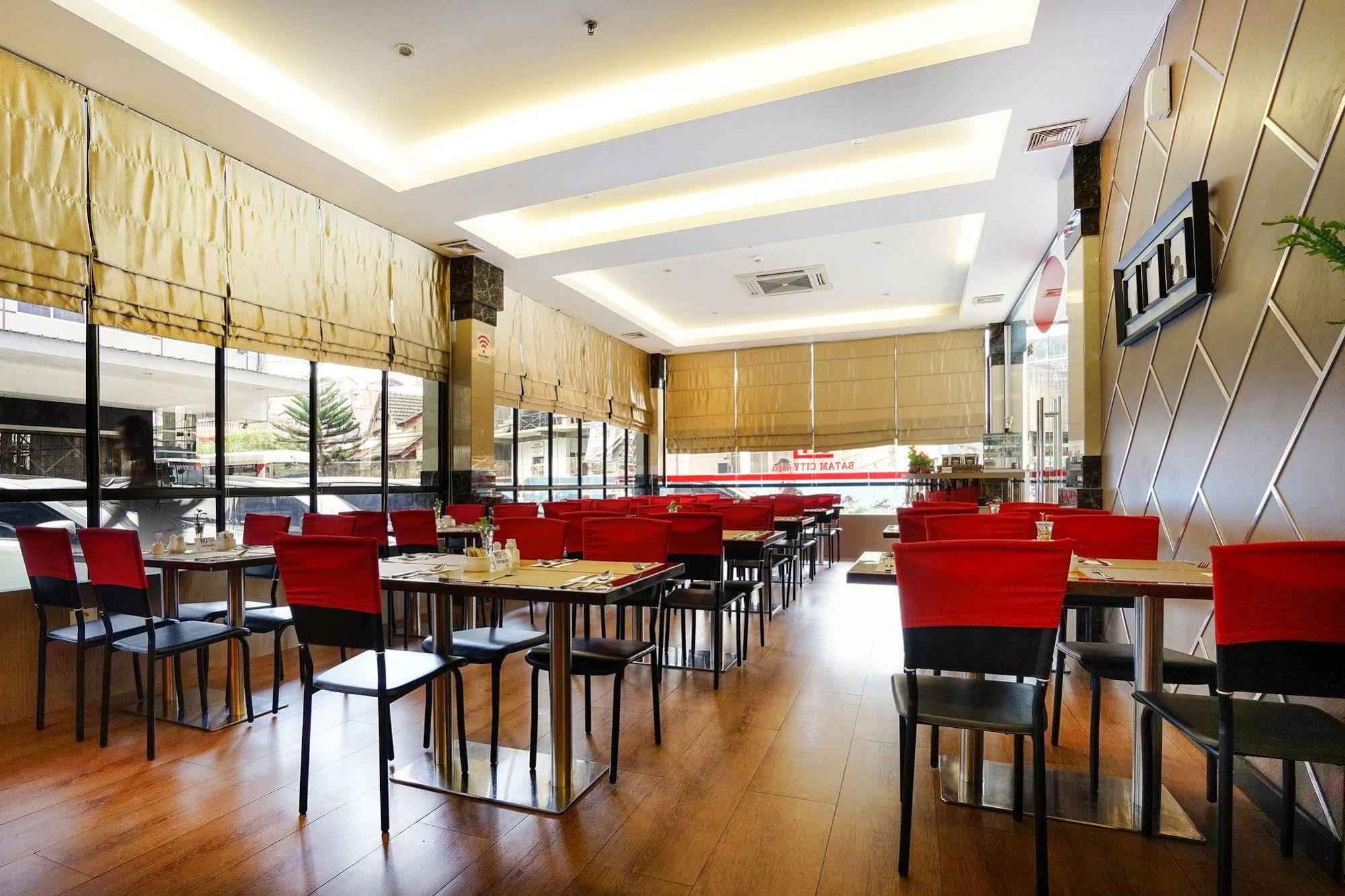 Zen Rooms Near Bcs Mall Penuin Batam Eksteriør billede